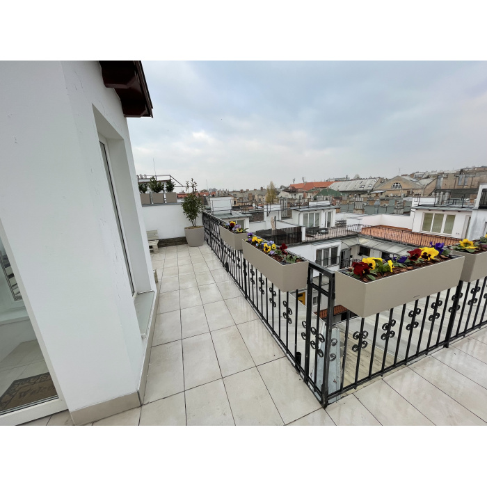 lechuza-balconerastone-80-homok1_7_1977136115